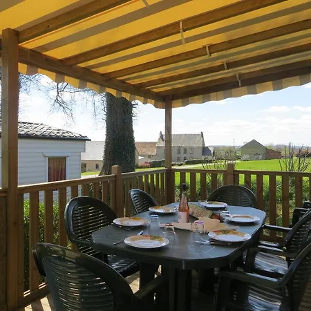 Hebergement Dans Un Domaine A Litteau Exterior photo