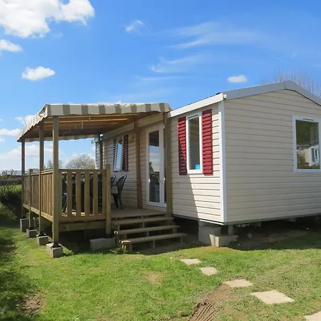 Hebergement Dans Un Domaine A Litteau Exterior photo