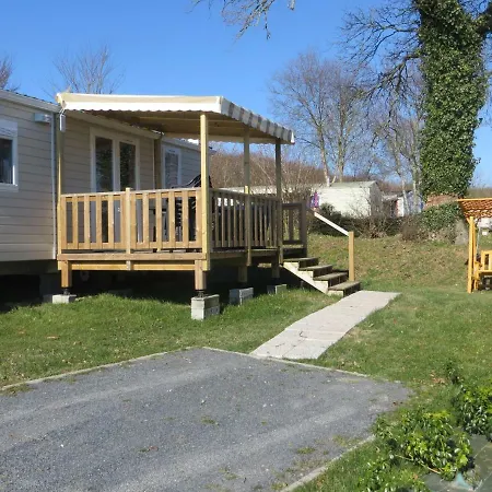 Hebergement Dans Un Domaine A Litteau Exterior photo