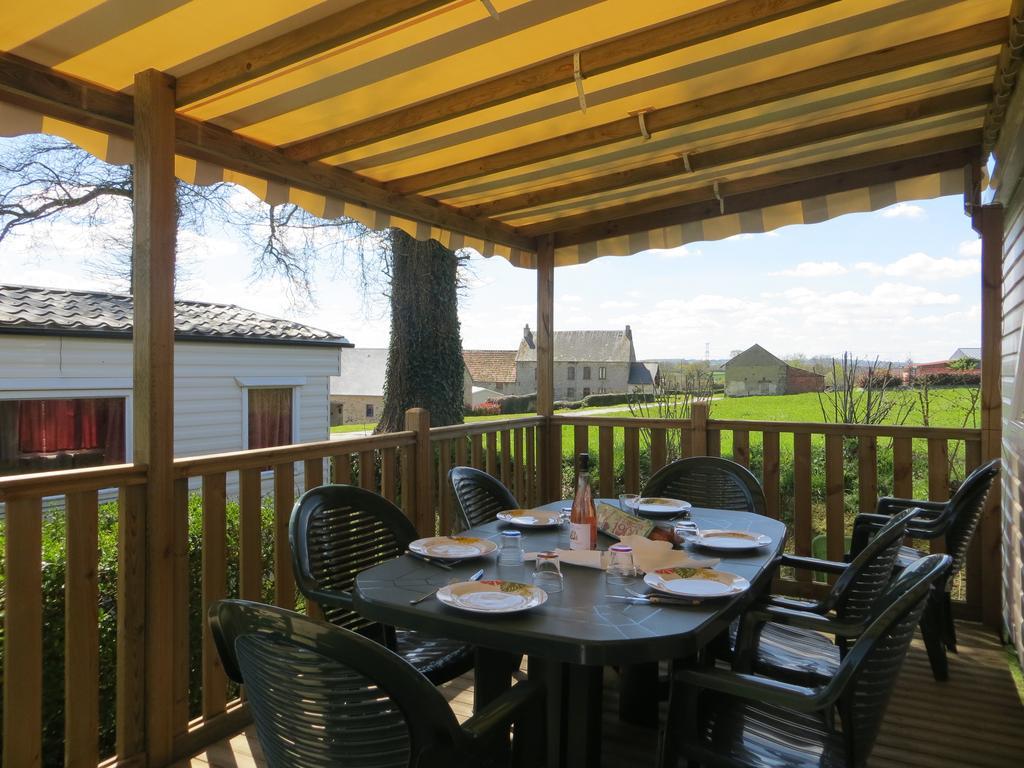 Dans Un Domaine A Campsite Litteau
